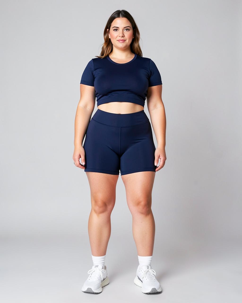 navy top, voorkant